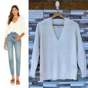 Saylor Antoinette Pullover Sweater in
Creme small